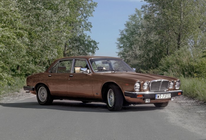 Jaguar xj6