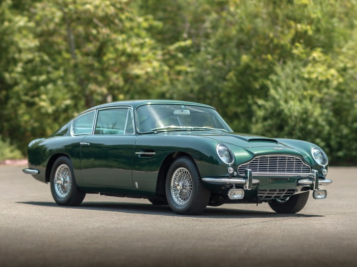 1966 Aston Martin DB6: A Timeless Classic