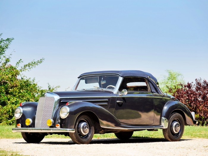 Mercedes 1951 benz series class techno classica exhibition stage center