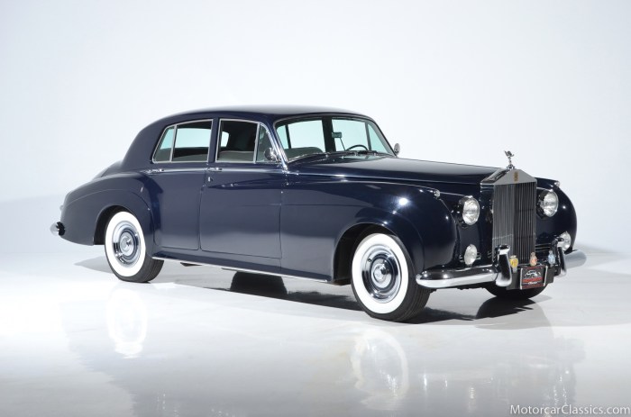 1962 Rolls-Royce Silver Dawn: A Luxurious Legacy