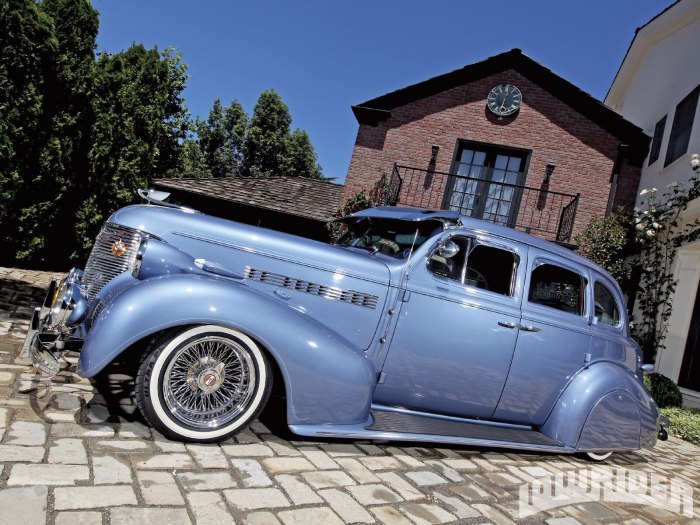 1939 Chevrolet Master Deluxe: A Classic American Icon