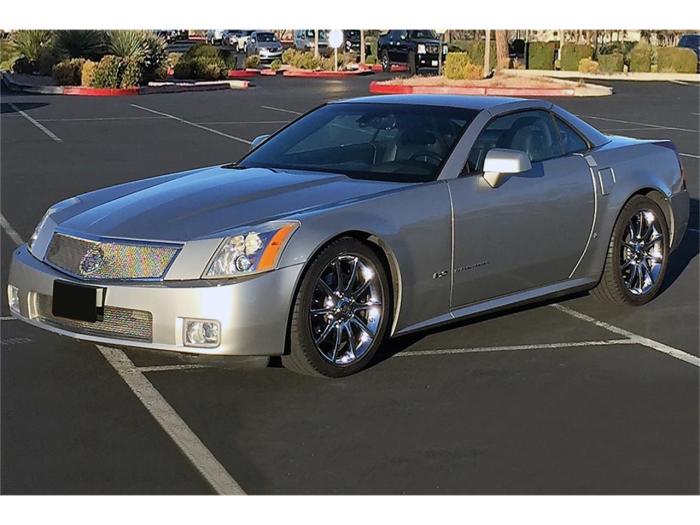 2006 Cadillac XLR-V: A Luxurious Performance Machine