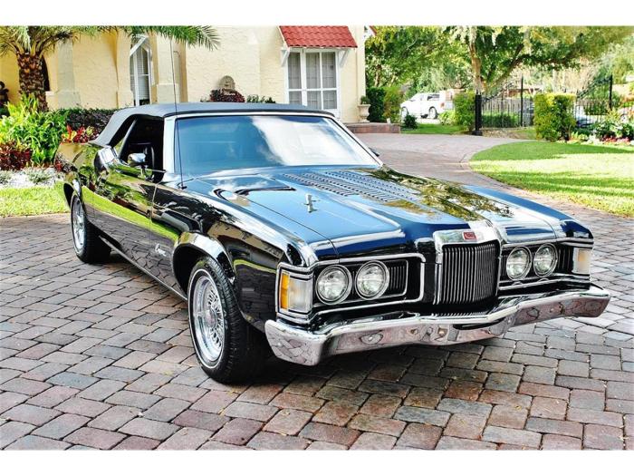 1973 Mercury Cougar XR7: A Classic Muscle Car