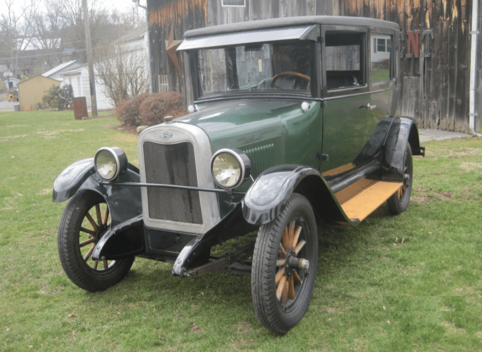 1925 Chevrolet Superior: A Classic American Automobile