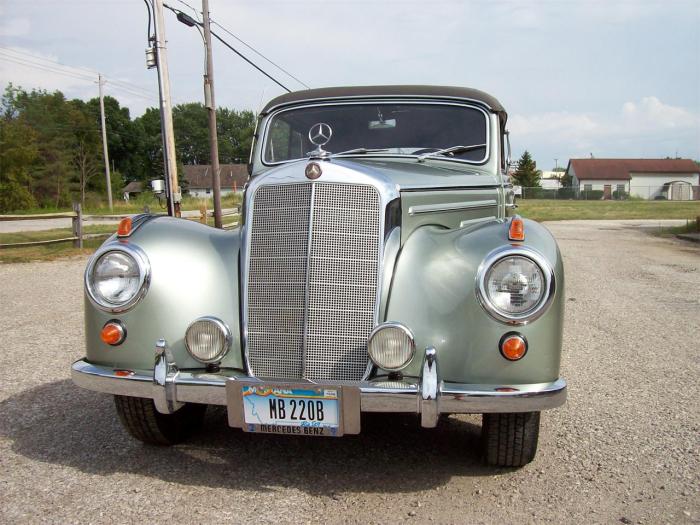 1952 Mercedes-Benz 220B