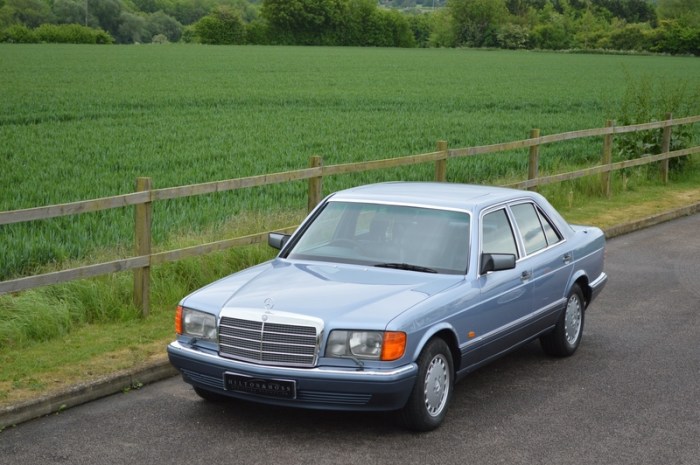 1991 Mercedes-Benz 300SEL: A Classic Luxury Sedan