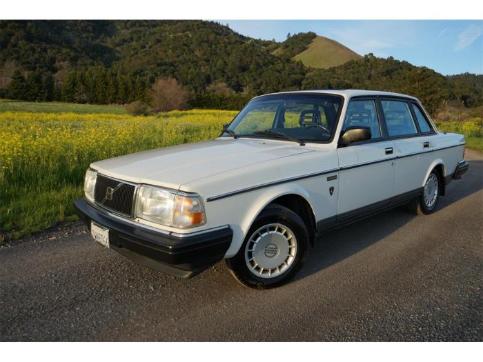 1991 Volvo 240: A Classic Brick on Wheels