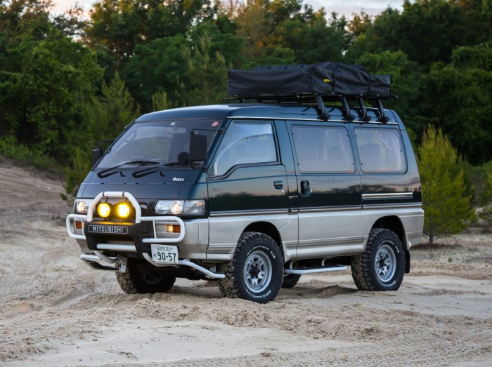 Delica mitsubishi autotrader