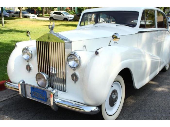 Royce wraith cadillac classiccars financing inspection classiccarsbay