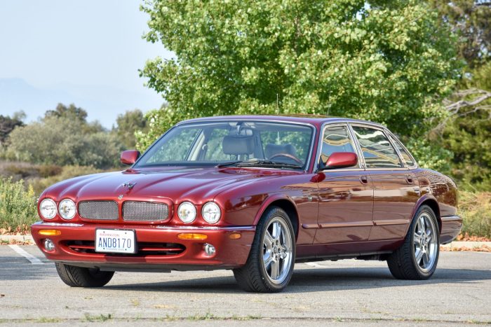 1999 Jaguar XJR