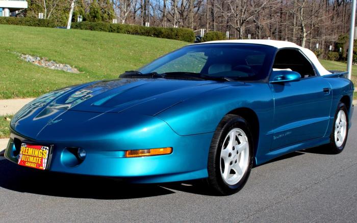 Firebird pontiac 1996 trans am 8k miles only original