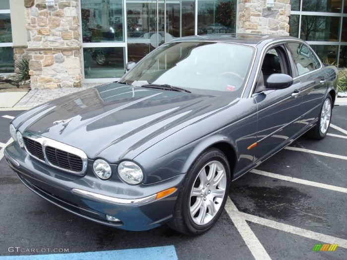 Jaguar xj8 2004