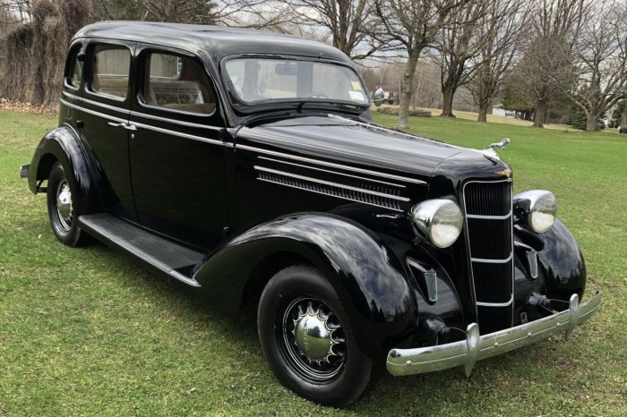 Dodge 1935 sedan sale classic car cadillac michigan cc classiccars insurance inspection financing transport