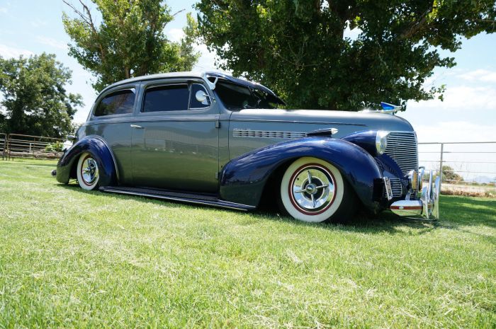 1939 Chevrolet 2-Dr Sedan: A Classic American Icon