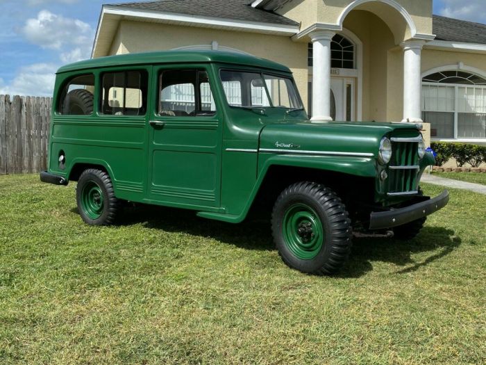 Willys wagon 1955