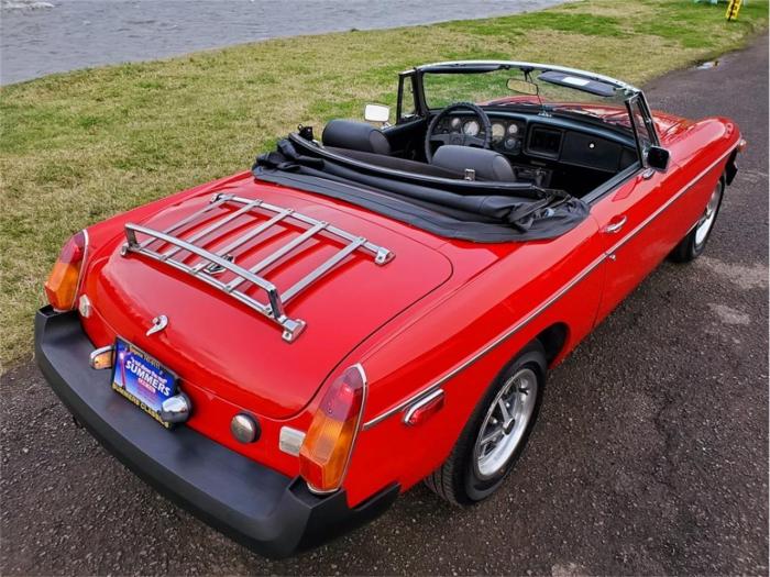 Mgb roadster classicargarage verberg