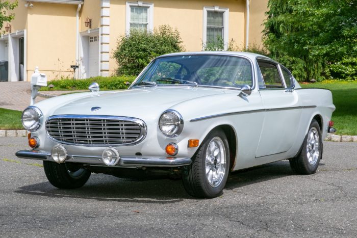 1968 Volvo 1800S: A Classic Sports Car