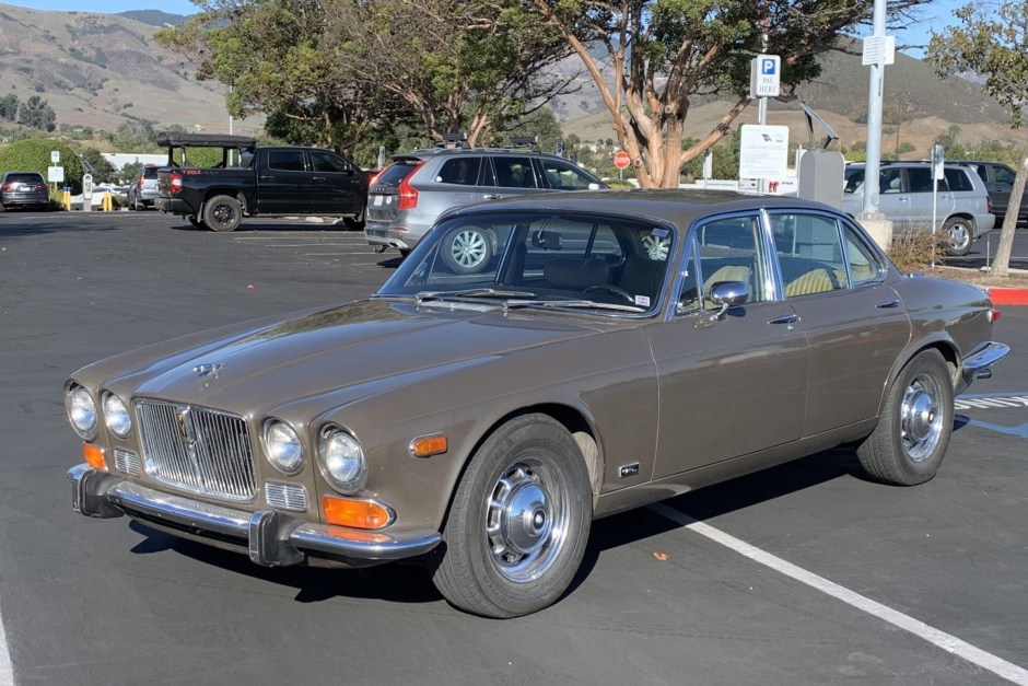 1973 Jaguar XJ12: A British Icon of Luxury and Performance