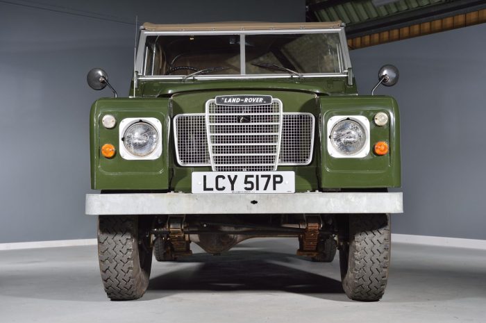 1976 Land Rover Series III: A Classic Off-Road Icon