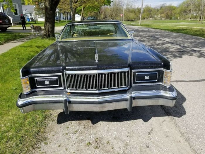 1977 Mercury Grand Marquis: A Classic American Luxury Car