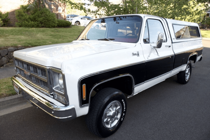 Gmc 1979 sierra 1500 4x4 short box