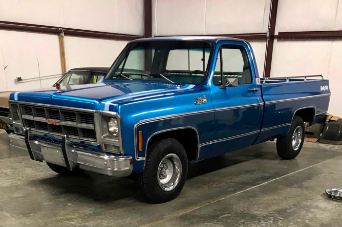 Sierra 1979 gmc 1500 interior bed worldwide np205 4x4 ps v8 pw pb automatic paint short