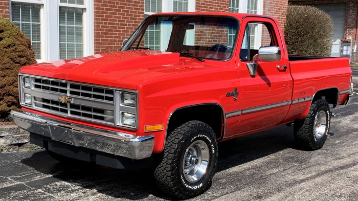 1987 chevy silverado pickup k10 red pristine sells 40k auction chevrolet front title