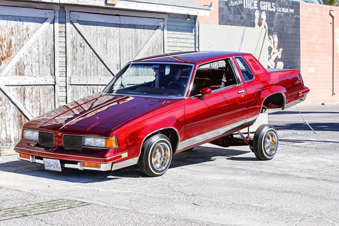 1987 Oldsmobile Cutlass Supreme Brougham: A Classic American Sedan