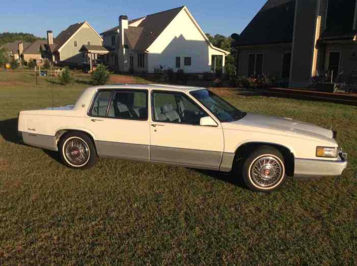 1990 Cadillac Sedan DeVille: A Timeless American Icon