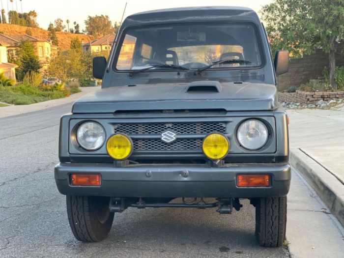 1991 Suzuki Samurai: A Compact SUV Icon