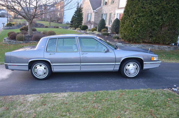 Cadillac deville 1992 sedan door touring 9l sale