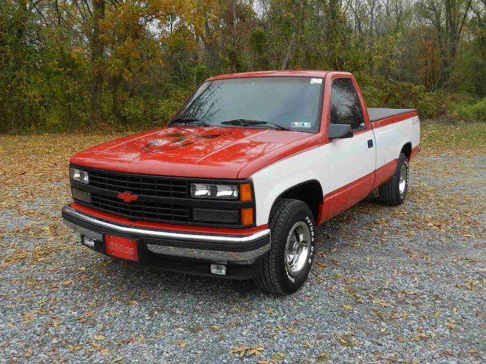 1992 Chevrolet Silverado: A Classic Trucks Legacy