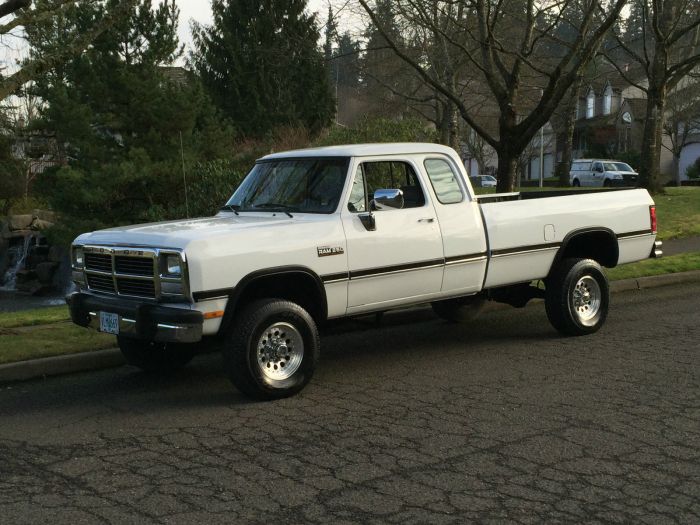 Dodge ram cummins 1993 gen 2500 diesel first 4x4 cab sale 116k miles like extra oregon portland states united 9l