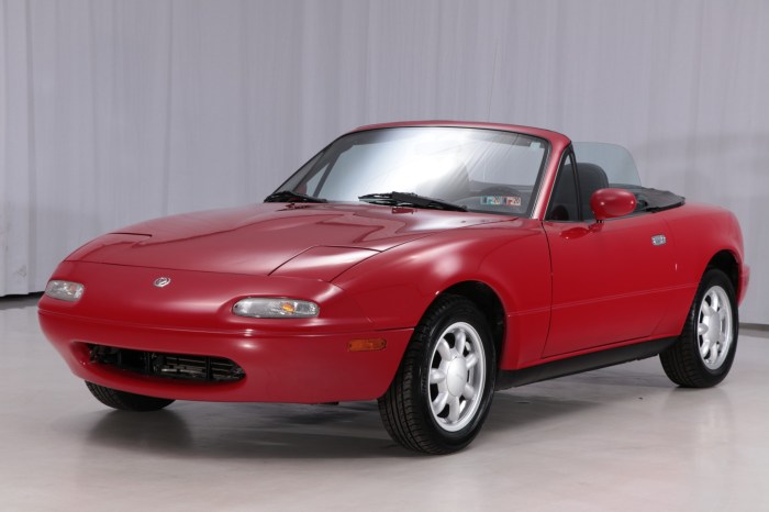 1993 Mazda MX-5 Miata: A Timeless Classic