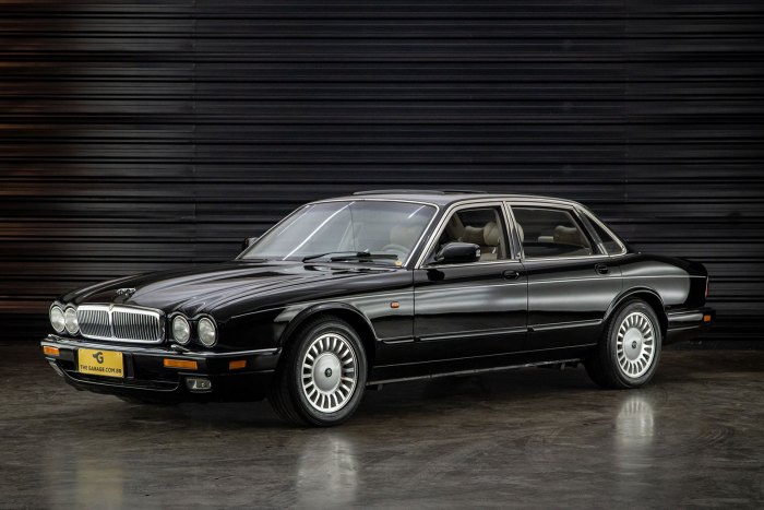 1995 Jaguar XJ12: A British Icon Redefined