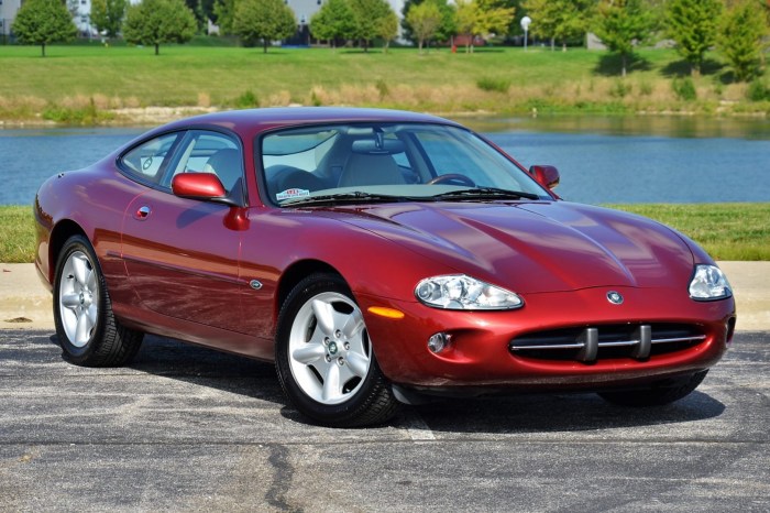 1997 Jaguar XK8: A Classic Reborn