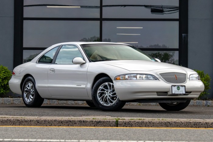 1998 Lincoln Mark VIII