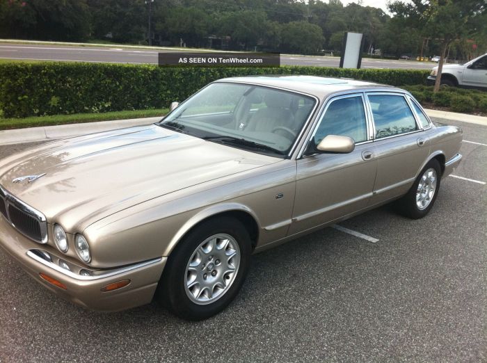 Jaguar 2000 xj8 sedan door 0l base enlarge click