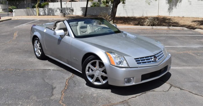 2004 Cadillac XLR