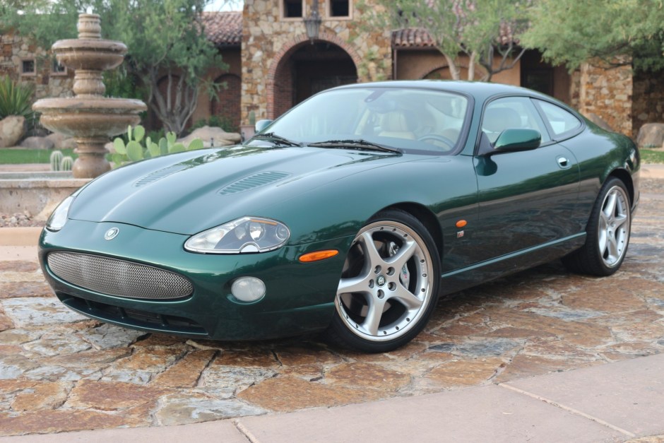 Jaguar 2005 xk series xk8