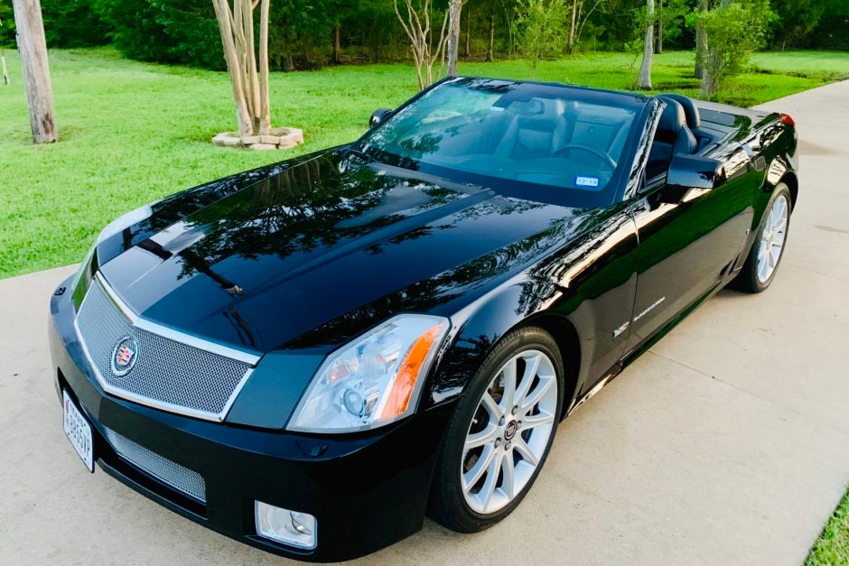 2008 Cadillac XLR: A Luxury Sports Cars Legacy