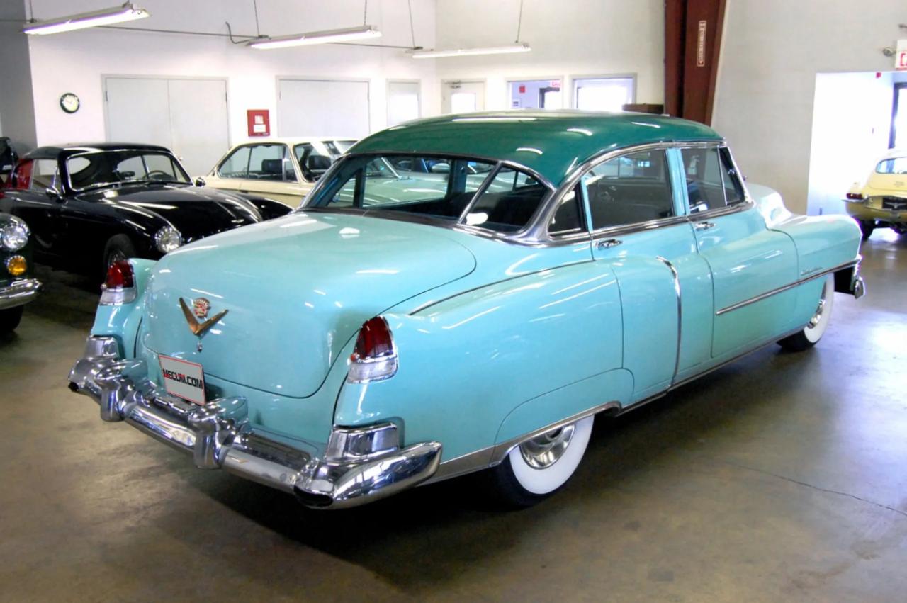 1952 Cadillac Sedan