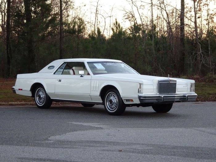 Lincoln mark 1979 momentcar