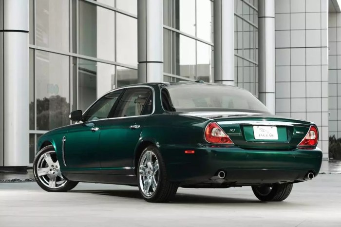 2008 Jaguar XJ8