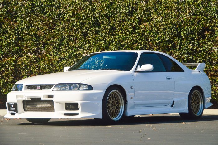 Skyline nissan r34 gtr 1999 car price usa japan 700hp drive right tuner ultimate model body rightdrive