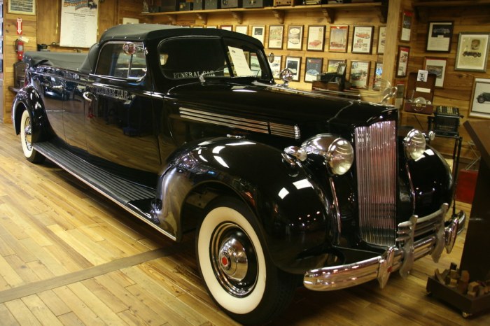 1938 Packard Eight