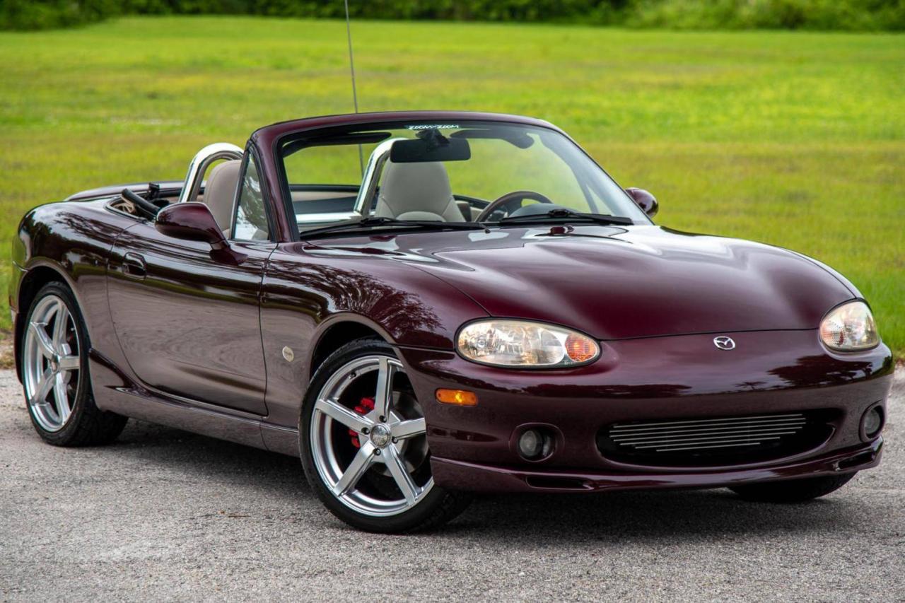 2000 Mazda MX-5 Miata