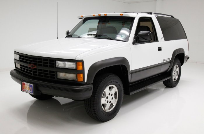 Blazer 1992 chevrolet cheyenne 4x4 owner ordered tires mechanic wanted way right he original gaa ended sorry auction has