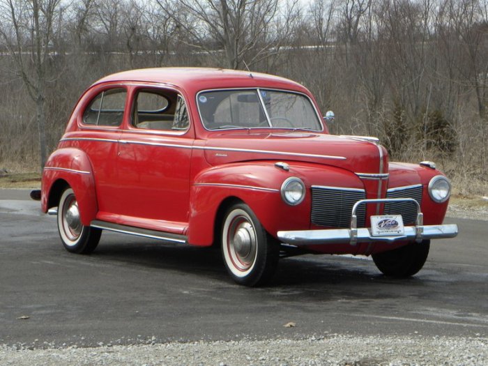 1941 Mercury 2-Dr Sedan: A Glimpse into Automotive History