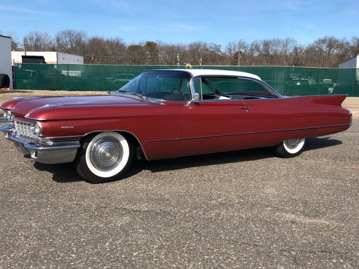 1960 Cadillac Series 62: A Glimpse of American Luxury